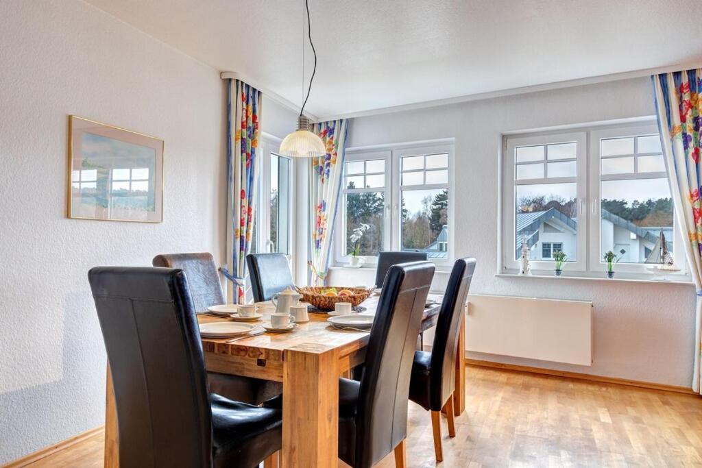 Grosse Schoene 3 Zimmer Ferienwohnung - 100 Qm - In Strandnaehe Fuer 6 Personen!! Heringsdorf  Bagian luar foto